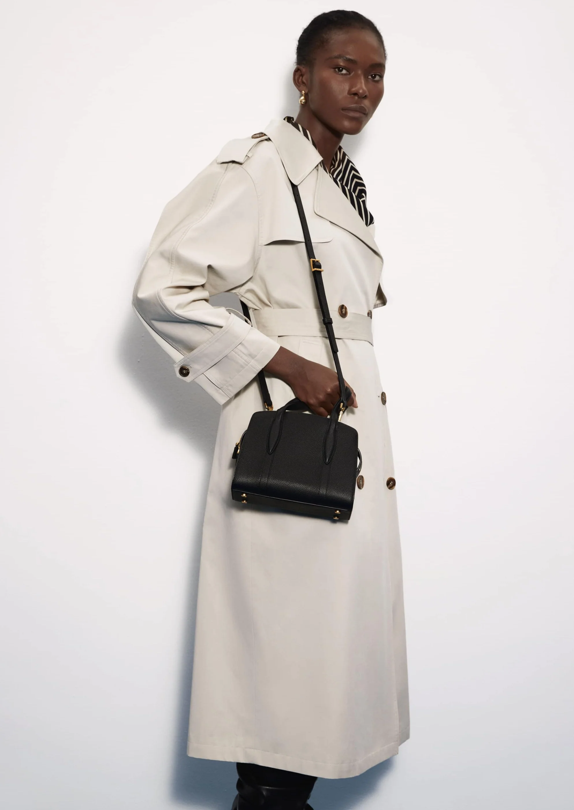 Gabrielle 21 Top Handle Bag - Image 12