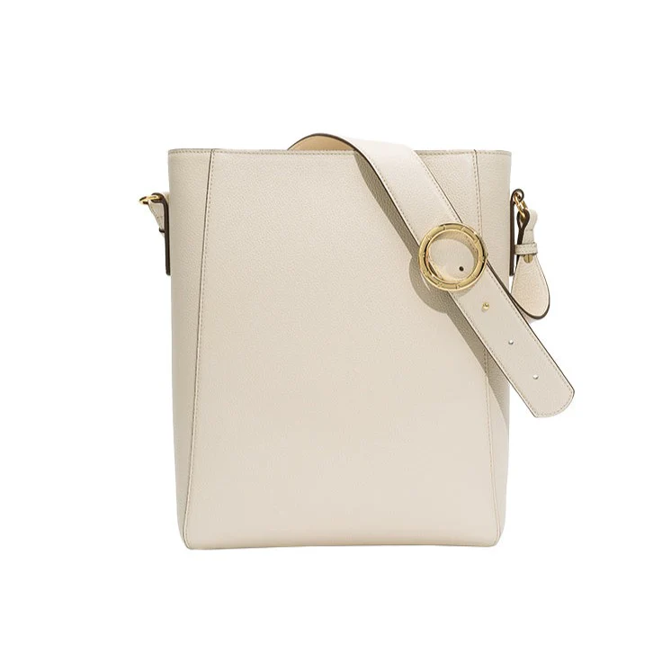 Carrie Medium Tote Bag - Image 8
