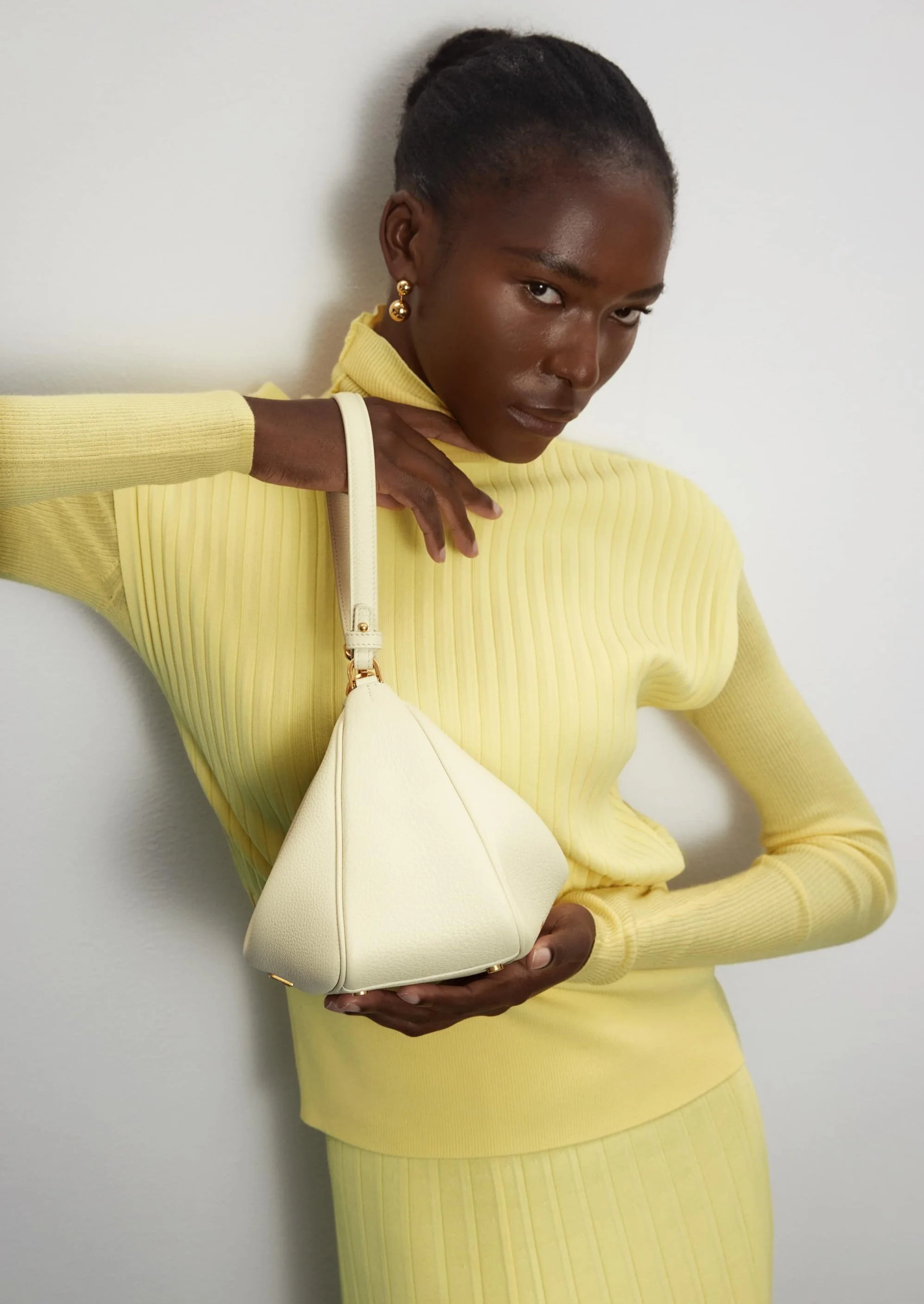Sophie Soft Shoulder Bag - Image 21